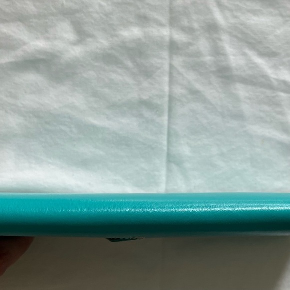 BAEKGAARD Turquoise Leather Zip Round Passport Travel Wallet EUC. - Picture 9 of 13